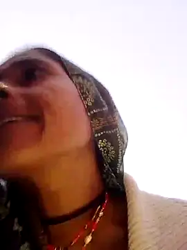 Hot reshmaji online show from February 8, 1:14 am