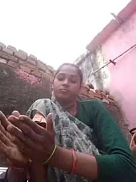 Snapshot of Hot_reshmaji chatting on May 5, 2:58 am Hot reshmaji online show from May 5, 2:58 am
