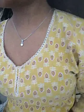 Snapshot of Disha-_00 chatting on October 23, 4:11 am Disha- 00 online show from October 23, 4:11 am
