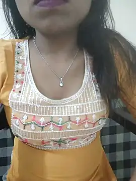 Snapshot of Disha-_00 chatting on November 11, 5:02 am Disha- 00 online show from November 11, 5:02 am