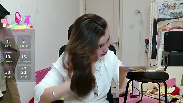 sallycui online show from November 1, 11:26 am