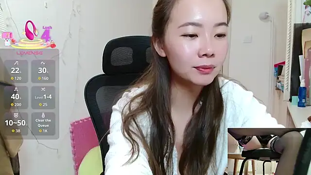 sallycui online show from November 4, 12:31 pm