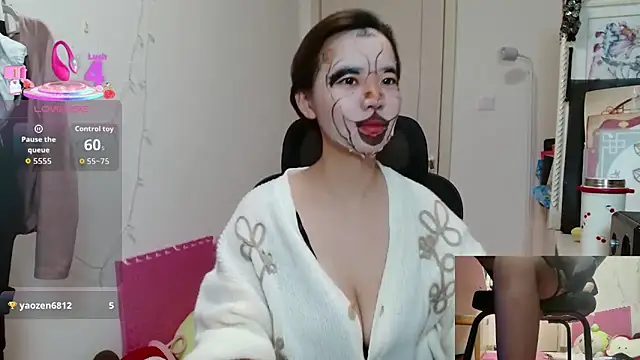 sallycui online show from November 22, 11:47 pm