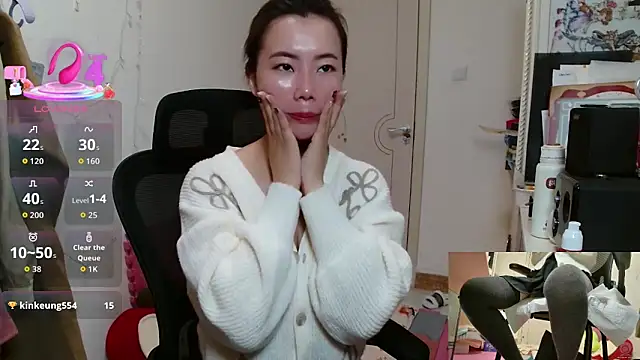 sallycui online show from October 29, 11:42 am