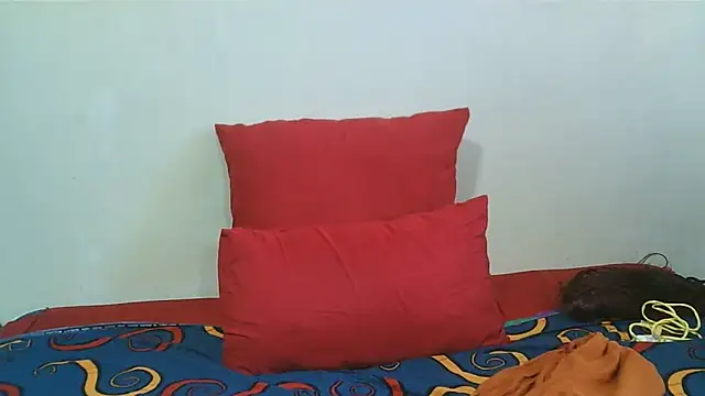 GAIGANTICBOOBS online show from February 18, 6:00 am