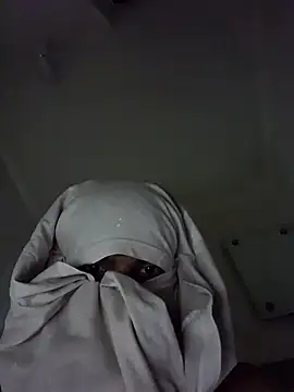 crish09 online show from April 15, 11:16 am