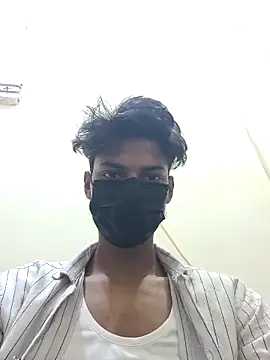 crish09 online show from April 18, 6:05 am