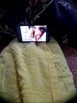 crish09 online show from March 29, 5:42 am