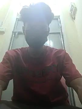 Snapshot of crish09 chatting on June 2, 6:57 am crish09 online show from June 2, 6:57 am