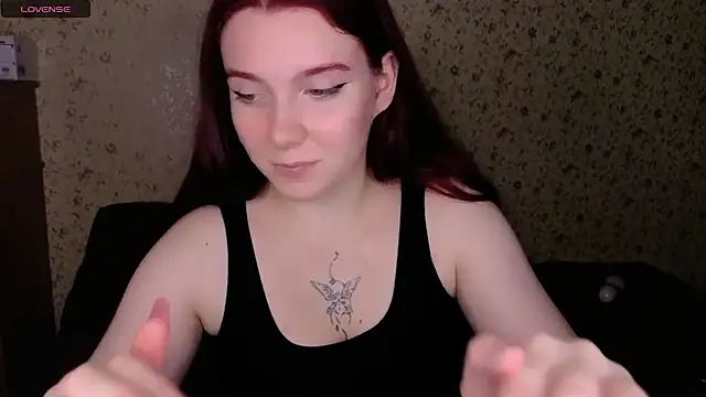 Snapshot of Layla_Glam chatting on July 17, 7:11 pm Layla Glam online show from July 17, 7:11 pm
