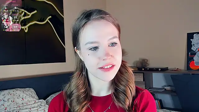 MaliaBourraine online show from March 23, 6:13 am