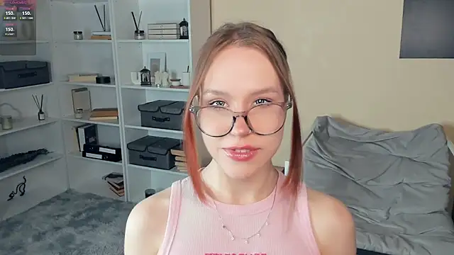 MaliaBourraine online show from March 3, 7:37 am