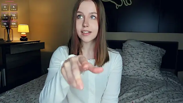 MaliaBourraine online show from October 8, 7:10 am