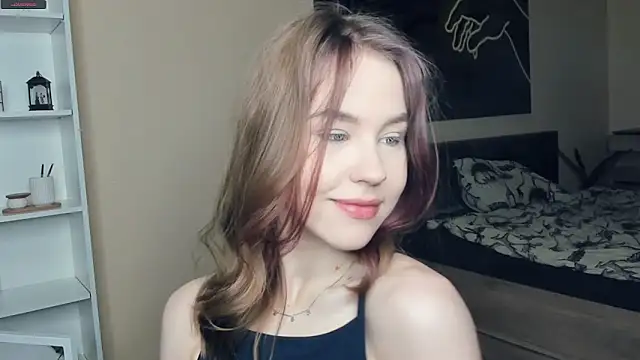 MaliaBourraine online show from May 31, 7:14 am
