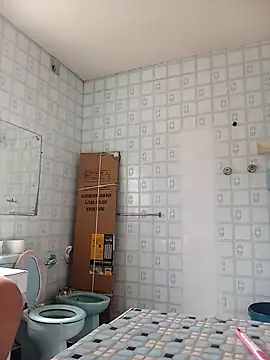 BubblyBeautiful online show from November 14, 1:04 pm