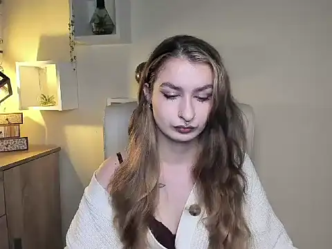 NinaBlond1 online show from November 20, 6:36 am