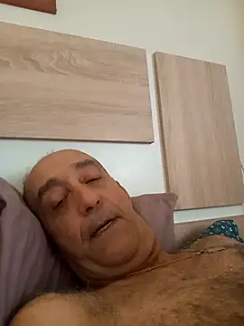 VyC7564 online show from February 7, 6:05 pm