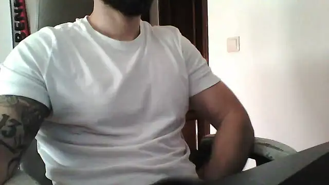yourfantasy777 online show from July 2, 6:03 pm