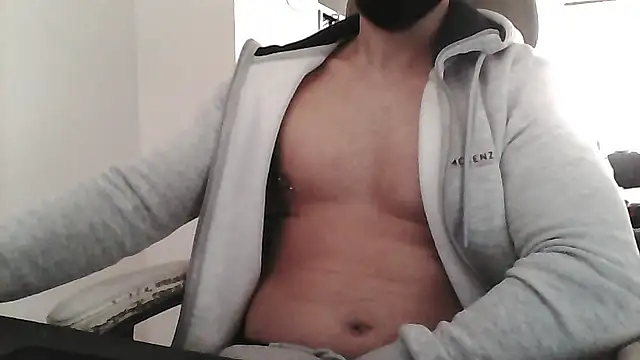 yourfantasy777 online show from February 12, 2:06 pm