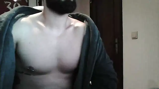 yourfantasy777 online show from May 10, 1:31 am