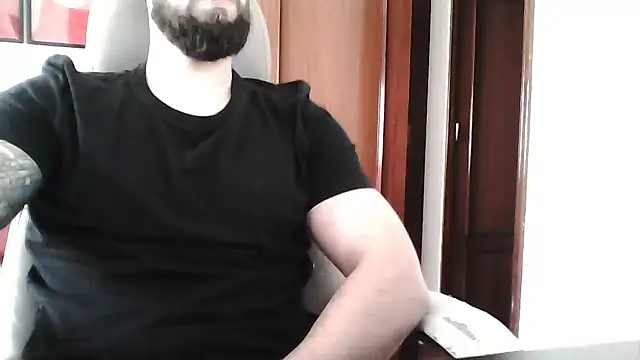 yourfantasy777 online show from April 22, 3:41 pm