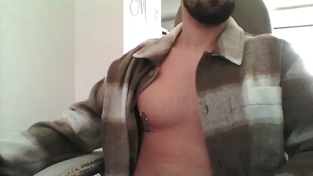 yourfantasy777 online show from February 14, 11:54 am