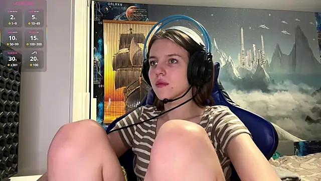 Elira Breeze online show from February 22, 4:08 pm