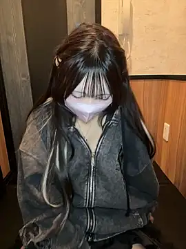 Snapshot of Yua_nyan_cute chatting on October 18, 2:35 am Yua nyan cute online show from October 18, 2:35 am