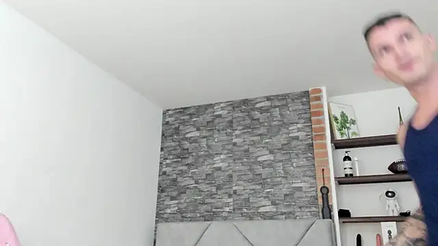 Snapshot of BooyHott_ chatting on February 1, 7:12 pm BooyHott online show from February 1, 7:12 pm