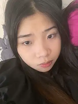 Snapshot of -Tania- chatting on November 18, 9:12 am -Tania- online show from November 18, 9:12 am