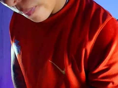 Snapshot of evan_greey chatting on October 16, 4:21 am evan greey online show from October 16, 4:21 am