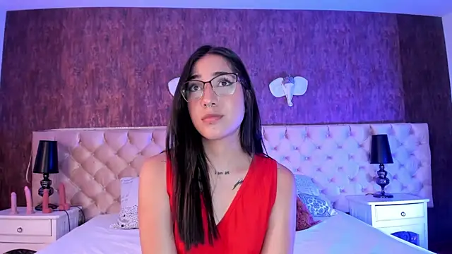 LiaaTurner online show from September 30, 8:26 pm