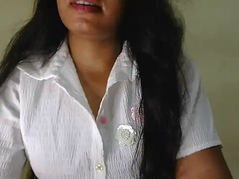 Snapshot of dreamgirl786 chatting on September 20, 8:08 am dreamgirl786 online show from September 20, 8:08 am