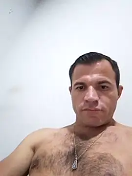 Snapshot of Claudiokkkkk chatting on November 20, 12:00 am Claudiokkkkk online show from November 20, 12:00 am