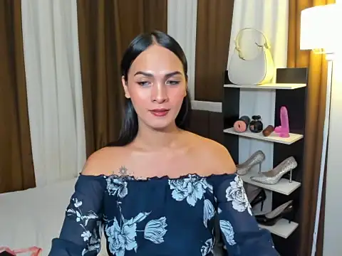 Snapshot of Sedictive_Samantha chatting on November 19, 4:51 pm Sedictive Samantha online show from November 19, 4:51 pm