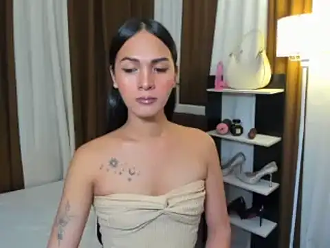 Snapshot of Sedictive_Samantha chatting on November 23, 4:17 pm Sedictive Samantha online show from November 23, 4:17 pm