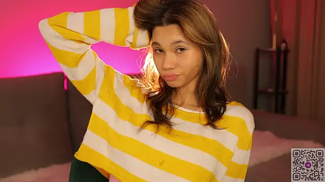 Snapshot of lovekissmes chatting on November 18, 2:53 pm lovekissmes online show from November 18, 2:53 pm