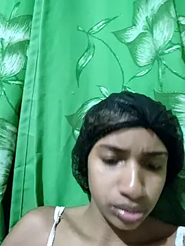 Barbiefox24 online show from October 21, 5:51 am