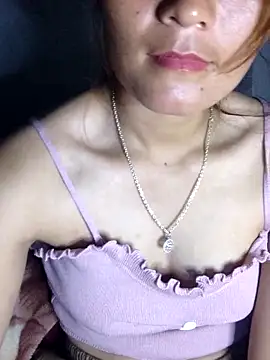 Snapshot of phuongxinhxan chatting on September 30, 11:49 am phuongxinhxan online show from September 30, 11:49 am