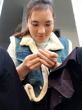 phuongxinhxan online show from December 1, 5:41 am