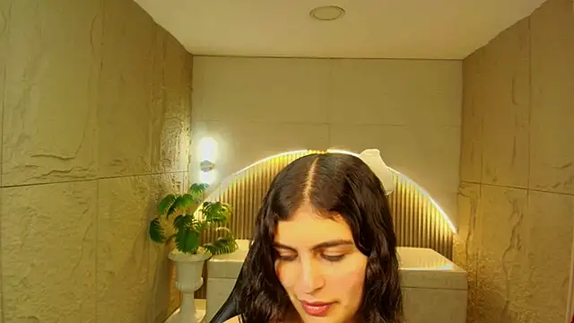 dany r  online show from December 22, 12:49 pm