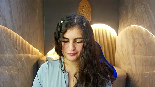 dany r  online show from November 4, 1:37 pm