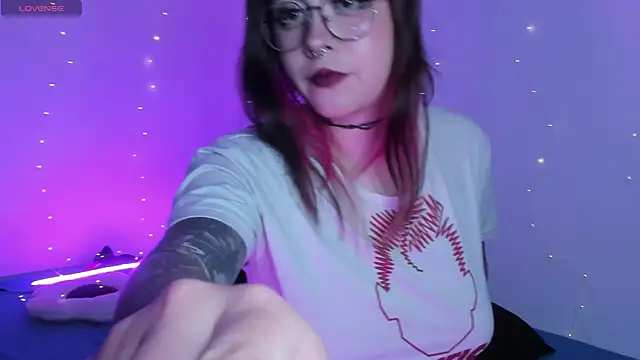 Hallucigenia  online show from April 8, 9:16 pm