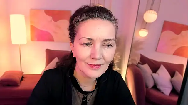 Irene Marlow online show from November 4, 2:21 pm