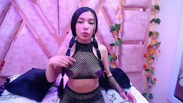 Snapshot of burbuja_pink_ chatting on October 9, 3:18 am burbuja pink online show from October 9, 3:18 am