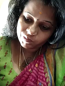 sweetqueen143 online show from September 30, 3:12 am