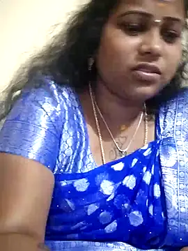 sweetqueen143 online show from October 14, 5:02 pm