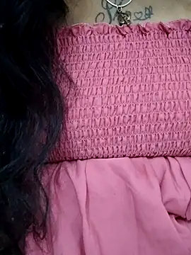 Snapshot of sweetqueen143 chatting on February 9, 6:00 am sweetqueen143 online show from February 9, 6:00 am