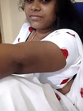 sweetqueen143 online show from November 22, 5:01 pm