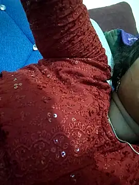 sweetqueen143 online show from October 8, 3:57 pm